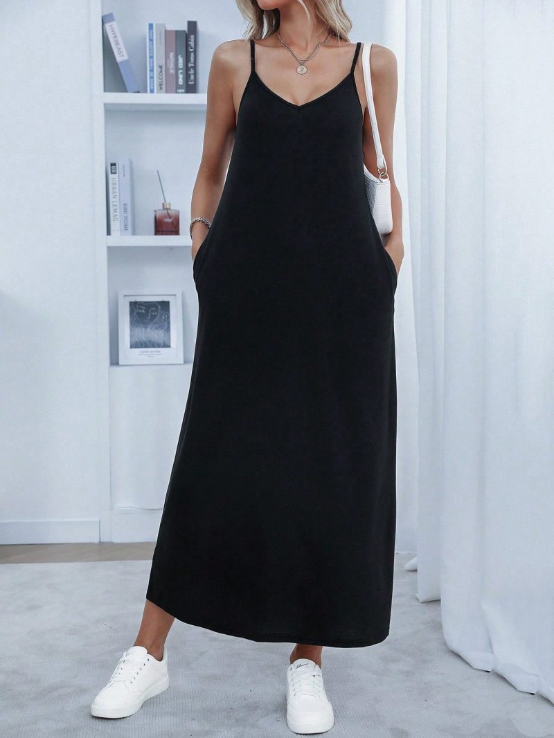 Women's Solid Color Spaghetti Strap Pocket Simple Long Casual Dress