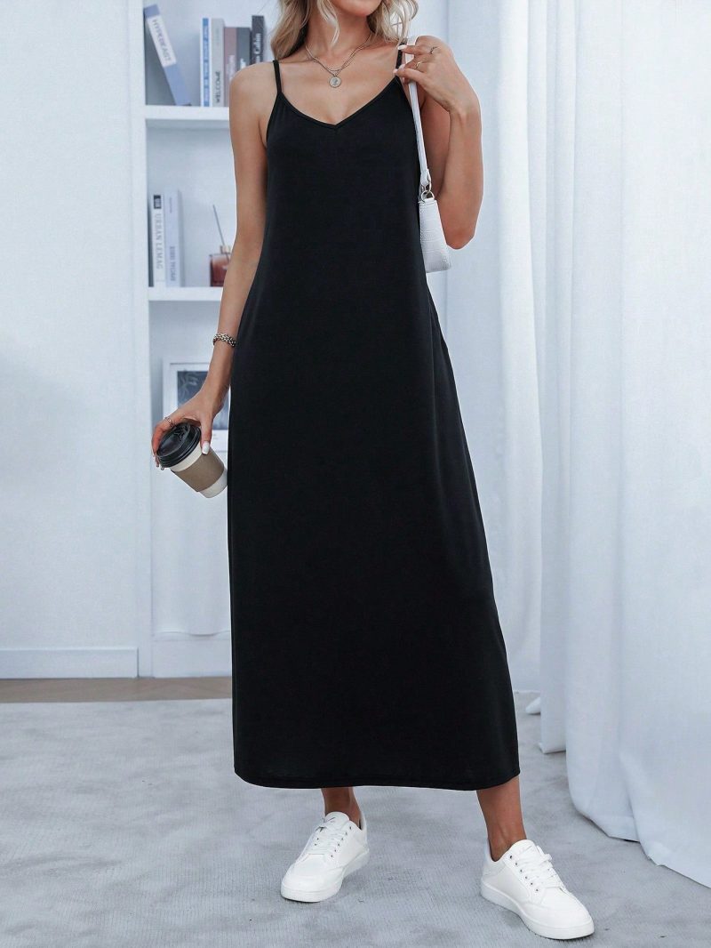Women's Solid Color Spaghetti Strap Pocket Simple Long Casual Dress